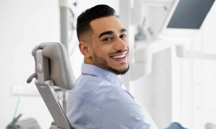 Knowing what to expect during a tooth extraction appointment can provide reassurance and prepare you for the process.